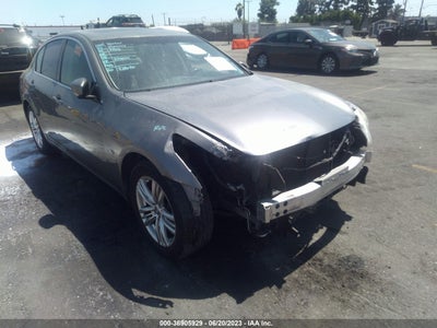 Infiniti Q40 2015