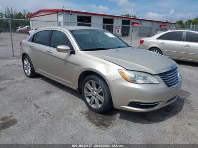 Chrysler 200 2014
