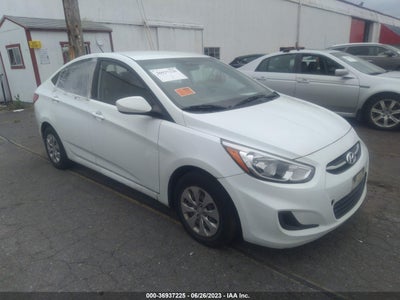 HYUNDAI ACCENT 2015