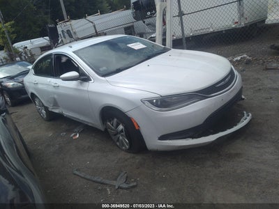 Chrysler 200 2015