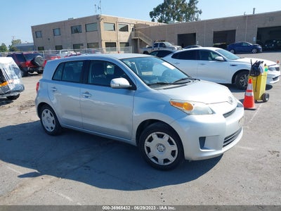 Scion Xd 2008