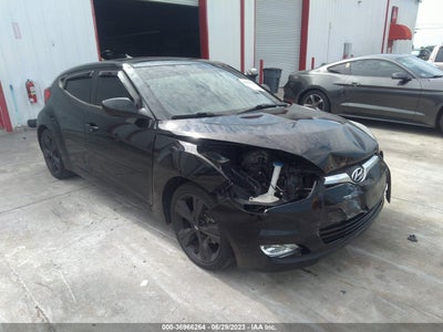 HYUNDAI VELOSTER 2016