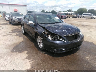 Chrysler 200 2011