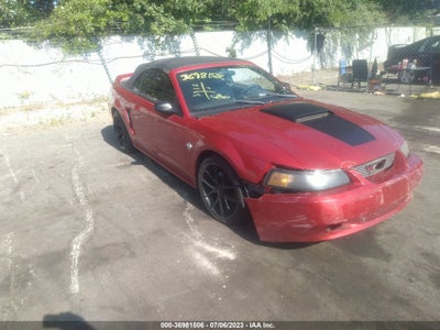 Ford Mustang 1999