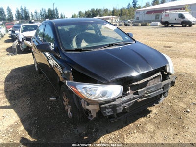 Hyundai Accent 2013