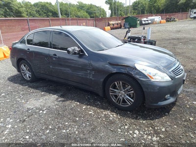 Infiniti G37 2013