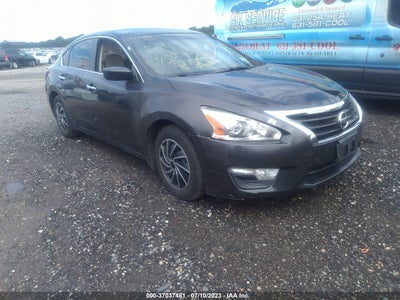 Nissan Altima 2015