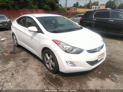 Hyundai Elantra 2013
