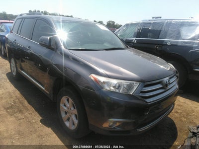 Toyota Highlander 2013