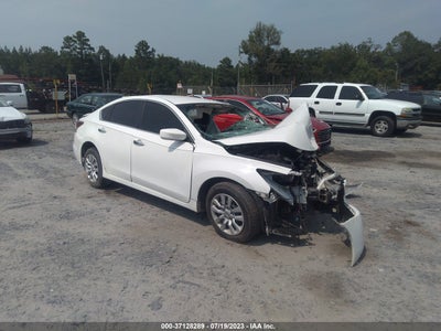 Nissan Altima 2015