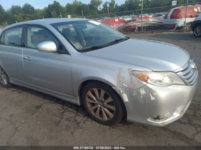 Toyota Avalon 2011