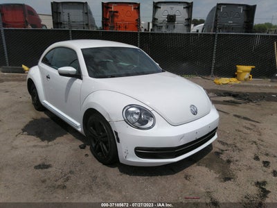 Volkswagen Beetle 2015