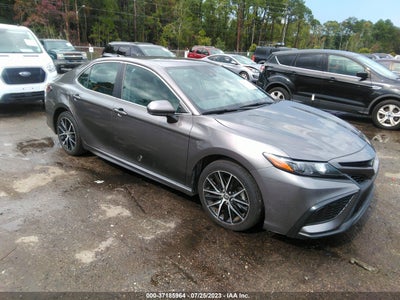 TOYOTA CAMRY 2021