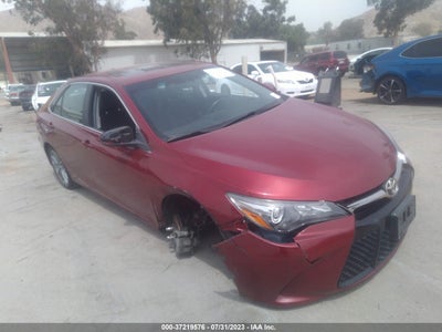 Toyota Camry 2015