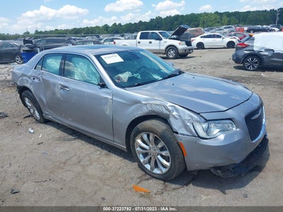 Chrysler 300 2016
