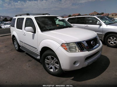 Nissan Pathfinder 2008