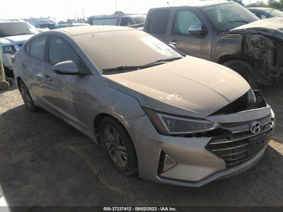 Hyundai Elantra 2019