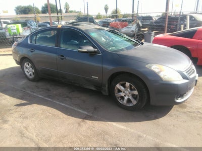 Nissan Altima 2009