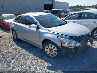 Nissan Altima 2015