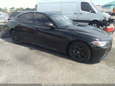 Alfa Romeo Giulia 2021