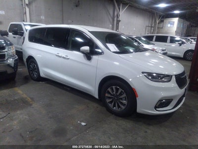 Chrysler Pacifica 2023