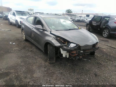 Hyundai Elantra 2012