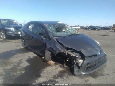 Toyota Prius 2015