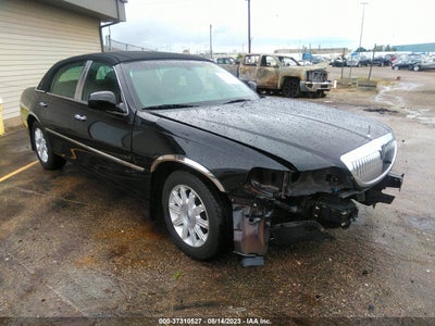 Lincoln Town car 2009