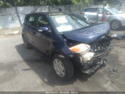 Scion Xd 2009