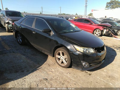 Toyota Camry 2012