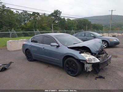 Nissan Altima 2012