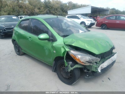 Mazda 2 2011