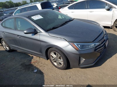 Hyundai Elantra 2019