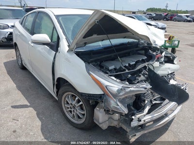 Toyota Prius 2016