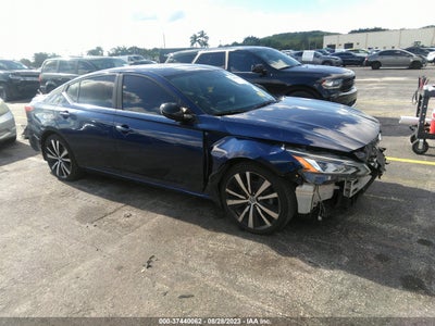 Nissan Altima 2019