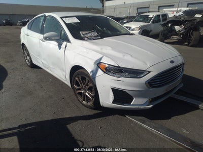 FORD FUSION SE 2019