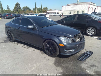 Mercedes-benz C-class 2015