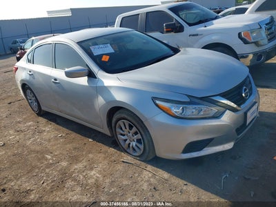 Nissan Altima 2016