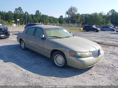 Lincoln Town car 2000