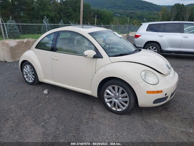 Volkswagen New beetle coupe 2008