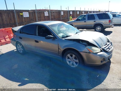 Nissan Altima 2002