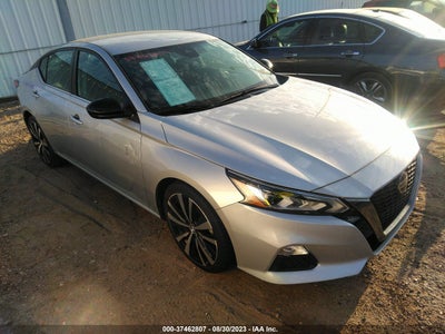Nissan Altima 2021