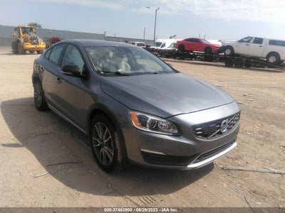 Volvo S60 cross country 2018