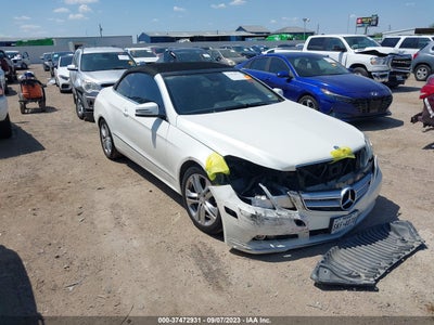 Mercedes-benz E-class 2011