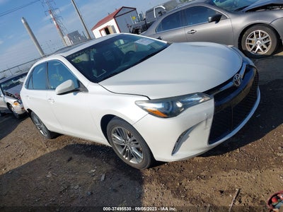TOYOTA CAMRY 2016
