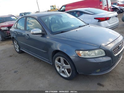 Volvo S40 2010