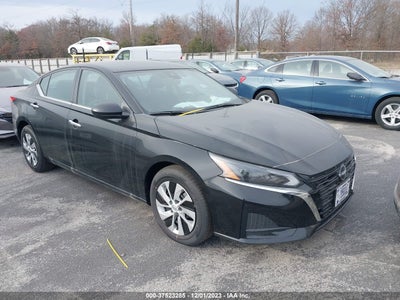 Nissan Altima 2024