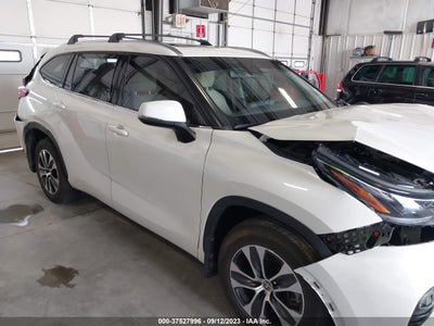TOYOTA HIGHLANDER 2021