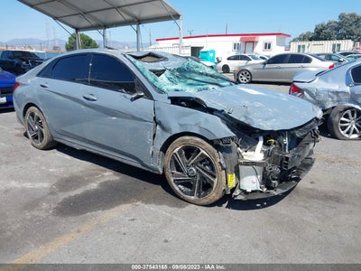 Hyundai Elantra 2023