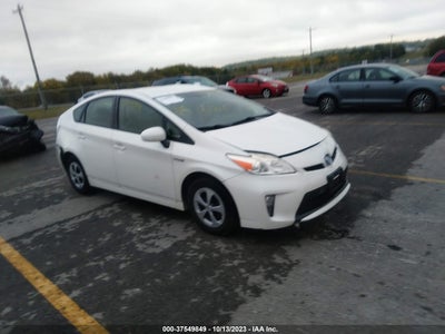 TOYOTA PRIUS 2013